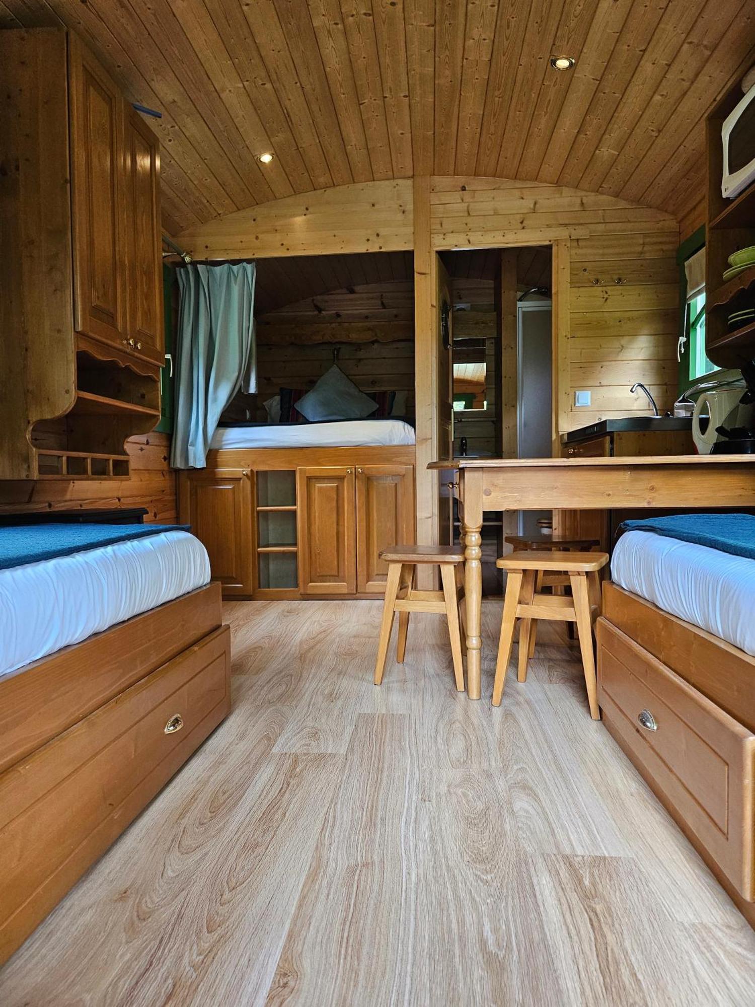 Le Roulottes Du Petit Gouffre De Padirac Avec Spa Exterior foto